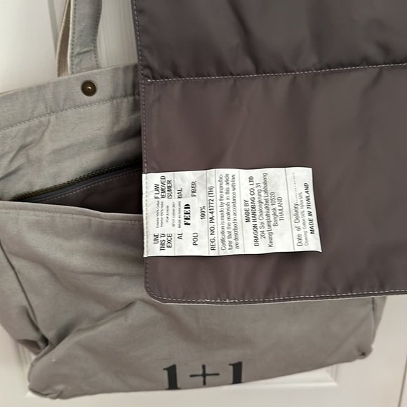 FEED diaper bag - Picture 4 of 6